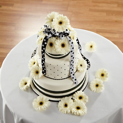 Décoration de gâteau : élégance et simplicité